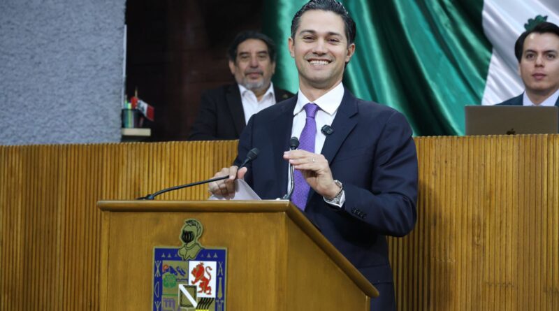 Pide Armando Víctor Gutiérrez libramiento en Ciénega de Flores