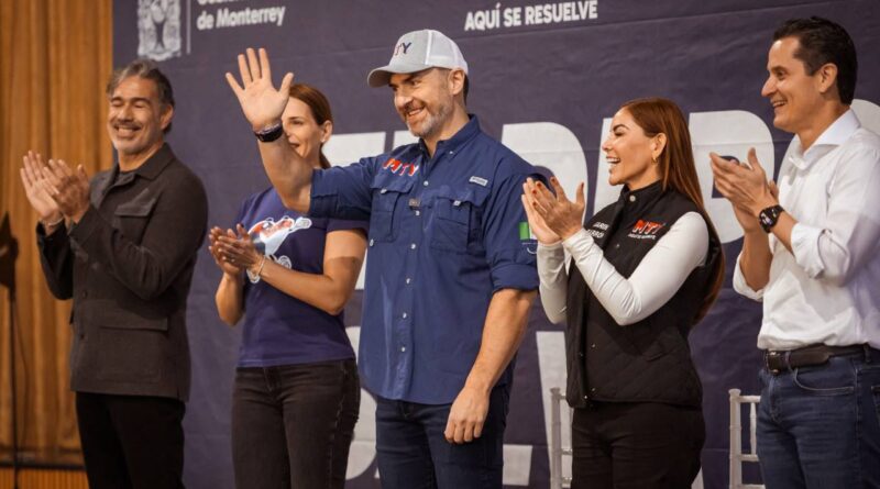 Inaugura Adrián Copa Colegial Monterrey 3ª Edición