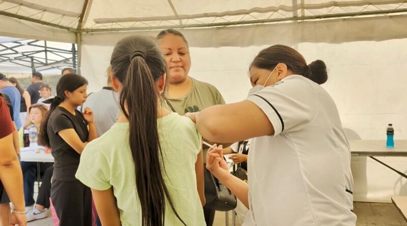 Realizará Santa Catarina brigada de salud para vacunar contra sarampión