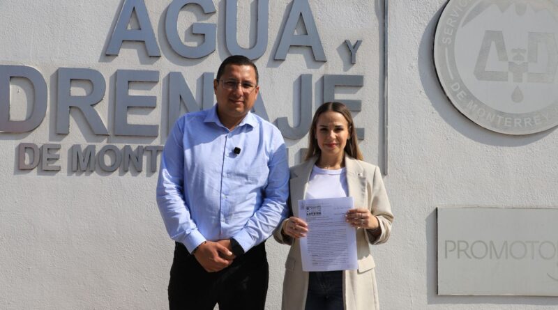 Denuncia Aile Tamez colapso de drenaje en Cadereyta