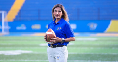 Hace historia con Auténticos Tigres primera coach de receptores 