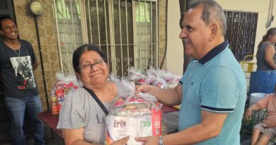 Continúa TESER con entrega de apoyos a más necesitados
