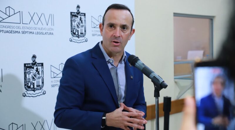 Gobernador es un cínico: Carlos de la Fuente