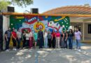 Dona Perla Villarreal mobiliario a cinco escuelas de Monterrey