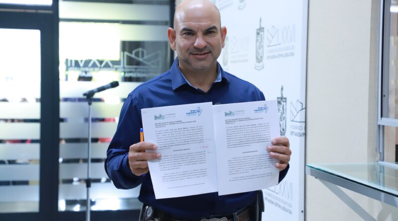 Va José Luis Santos por acompañamiento en servicios funerarios