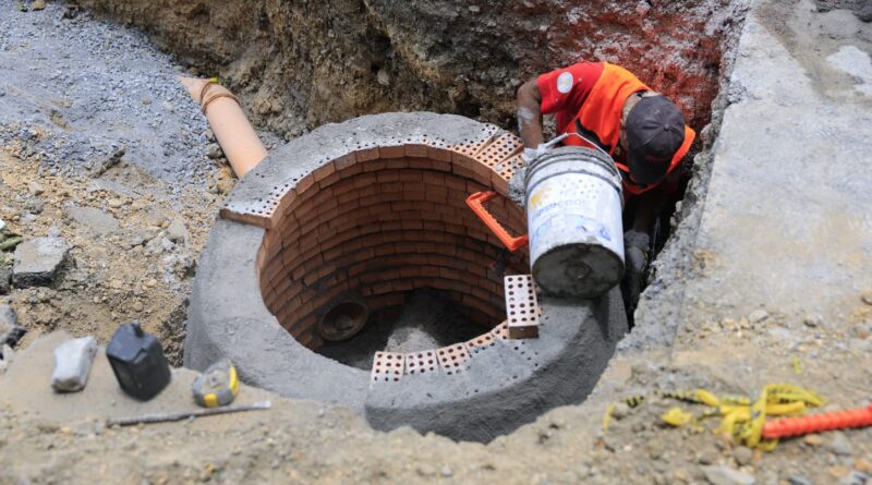 Realiza Guadalupe obras para mejorar drenaje sanitario