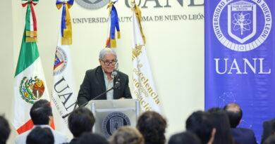 UANL abre diálogo sobre inteligencia artificial y tecnologías en IT Summit