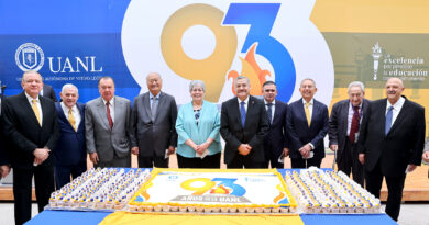 Celebra UANL 93 años de historia, identidad y compromiso