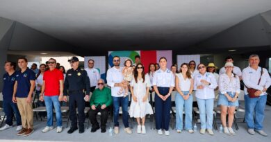 Conmemora San Pedro Independencia de México con desfile cívico