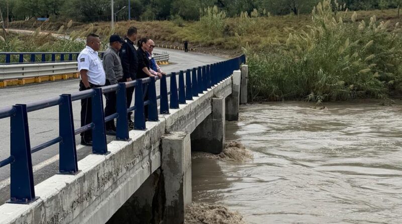 Despliegan operativo de Protección Civil y Seguridad en Los Ramones Despliegan operativo de Protección Civil y Seguridad en Los Ramones