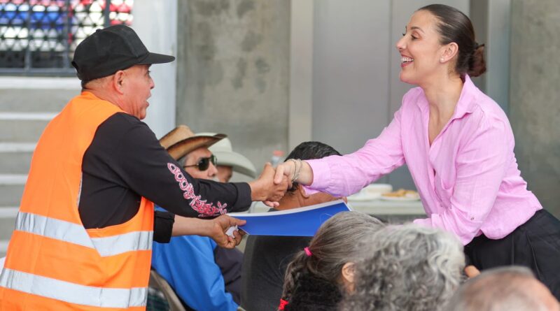 Entrega San Pedro testamentos gratuitos a familias del poniente